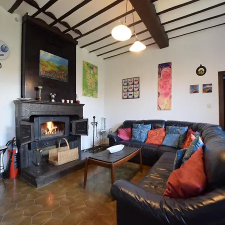 Luxury In Hotton With Sauna 度假居 Melreux