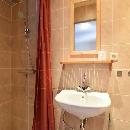 Luxury In Hotton With Sauna Дом отдыха *